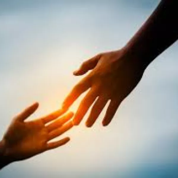 How to Support Someone After a Traumatic Experience